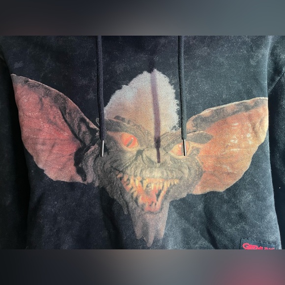 Drop Dead Gremlins Cropped Hoodie - Picture 2 of 5